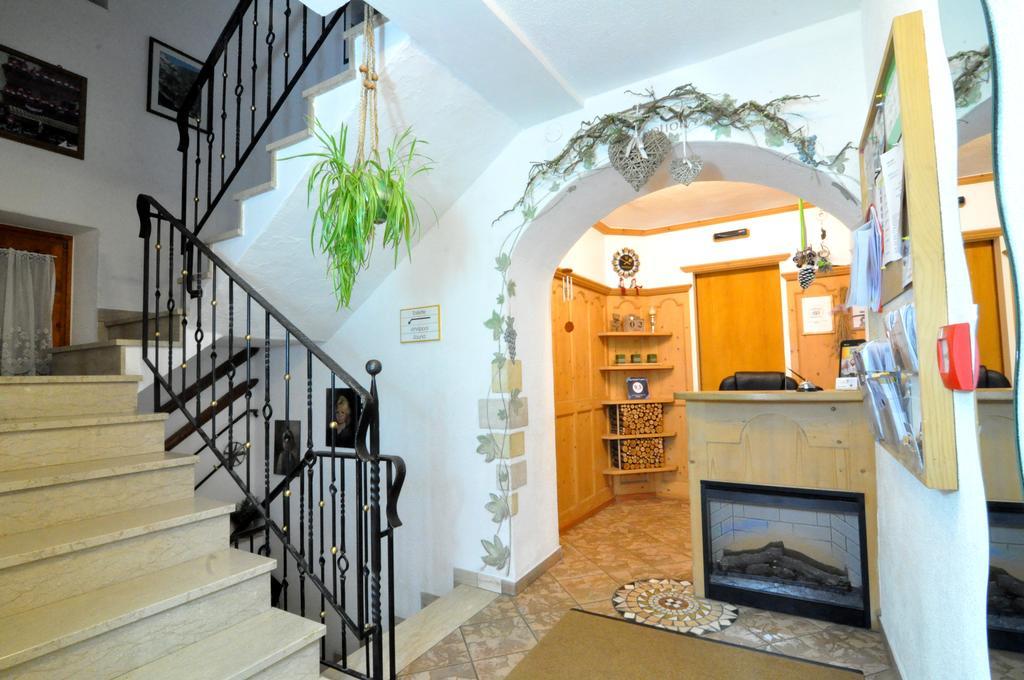 Hotel Traube - Stelvio Exterior photo